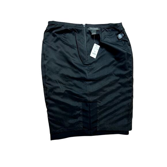 White House Black Market Black Grey Chevron Ponte Pencil Skirt 2 NWT Academia - Picture 9 of 11